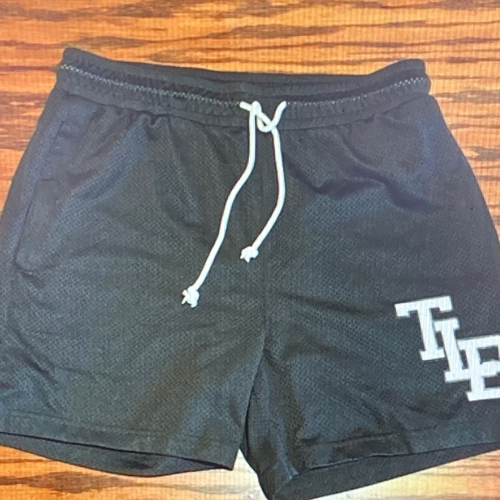 TIE Men's Black Athletic Shorts